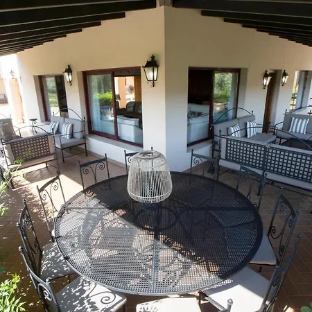 Finca Rio Secreto Holiday home *